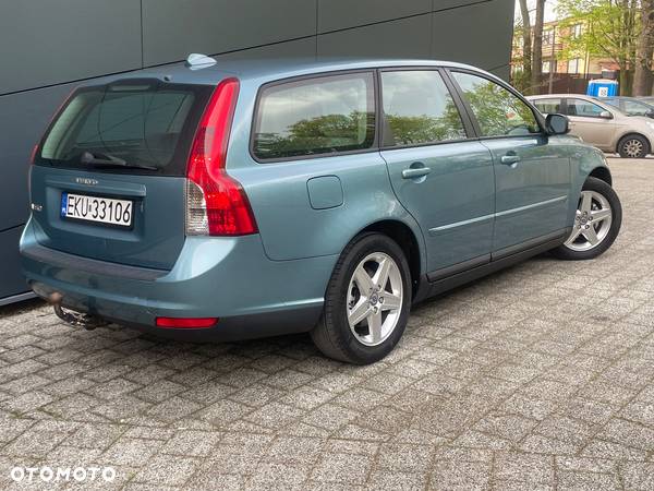 Volvo V50 1.6D Momentum - 3