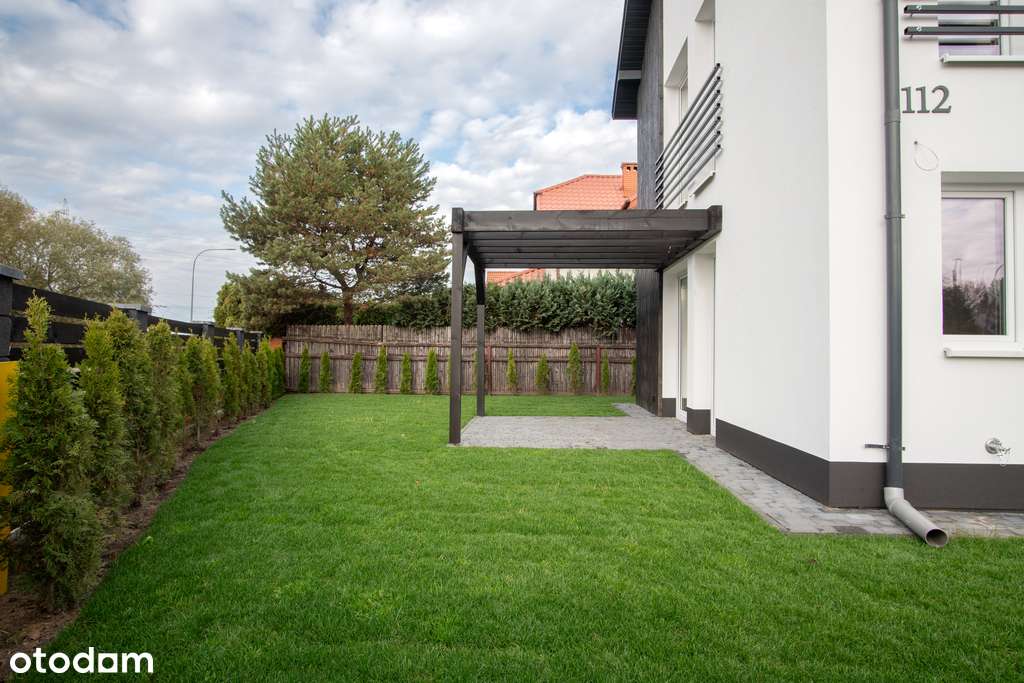 Dwa domy w zabudowie bliźniaczej** Pełne media** - Pełny obrazek: 2/20