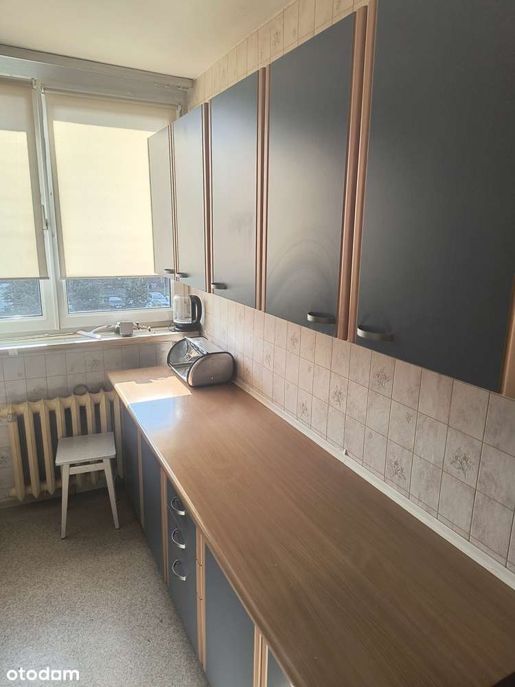 Trzy pokoje na drugim piętrze z dużym tarasem w okolicy "Tęczy" !-6