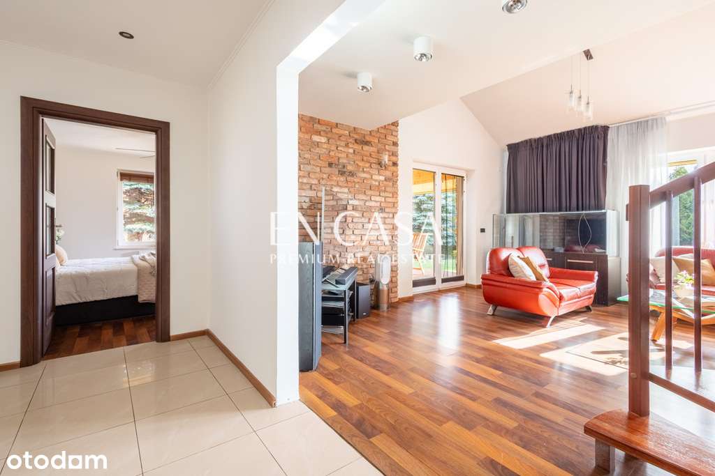 Komfortowy dom z antresolą, tarasem i fotowoltaiką - Pełny obrazek: 5/20