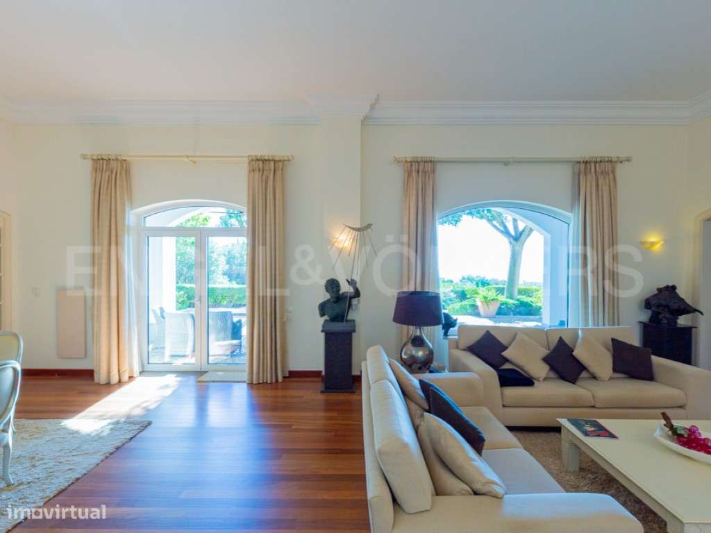 Vila Elegante com Vista Mar entre Estoi e Santa Bárbara Nexe-8