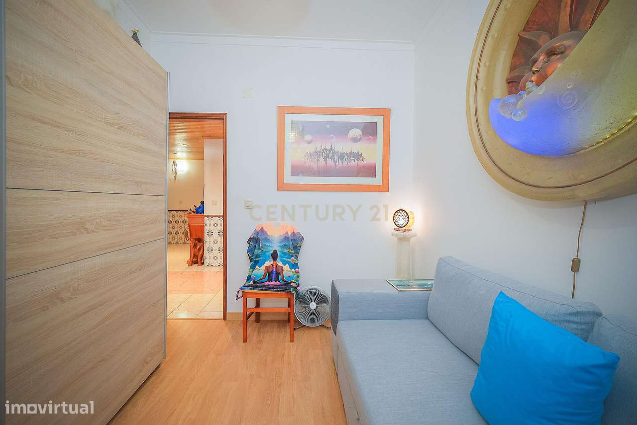 Apartamento T3 em Amora, Seixal - Vista para o Rio-16