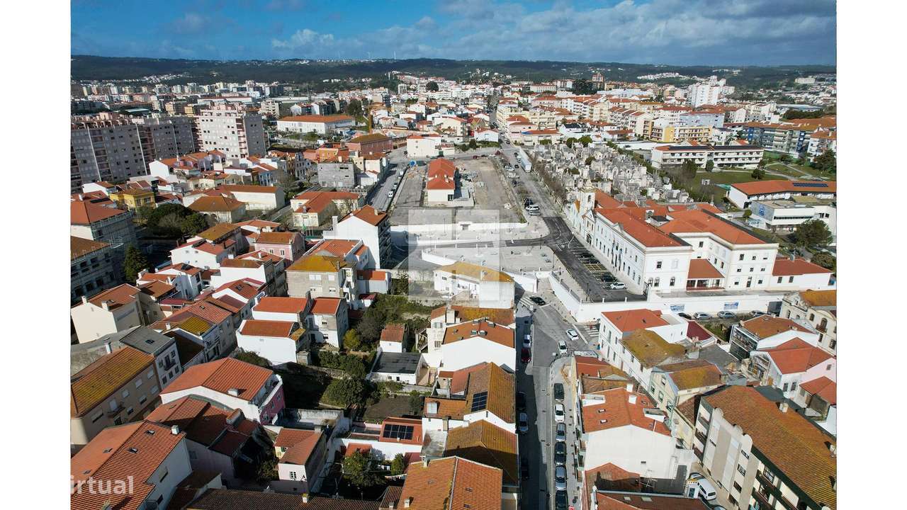 Moradia para Restaurar T10-16