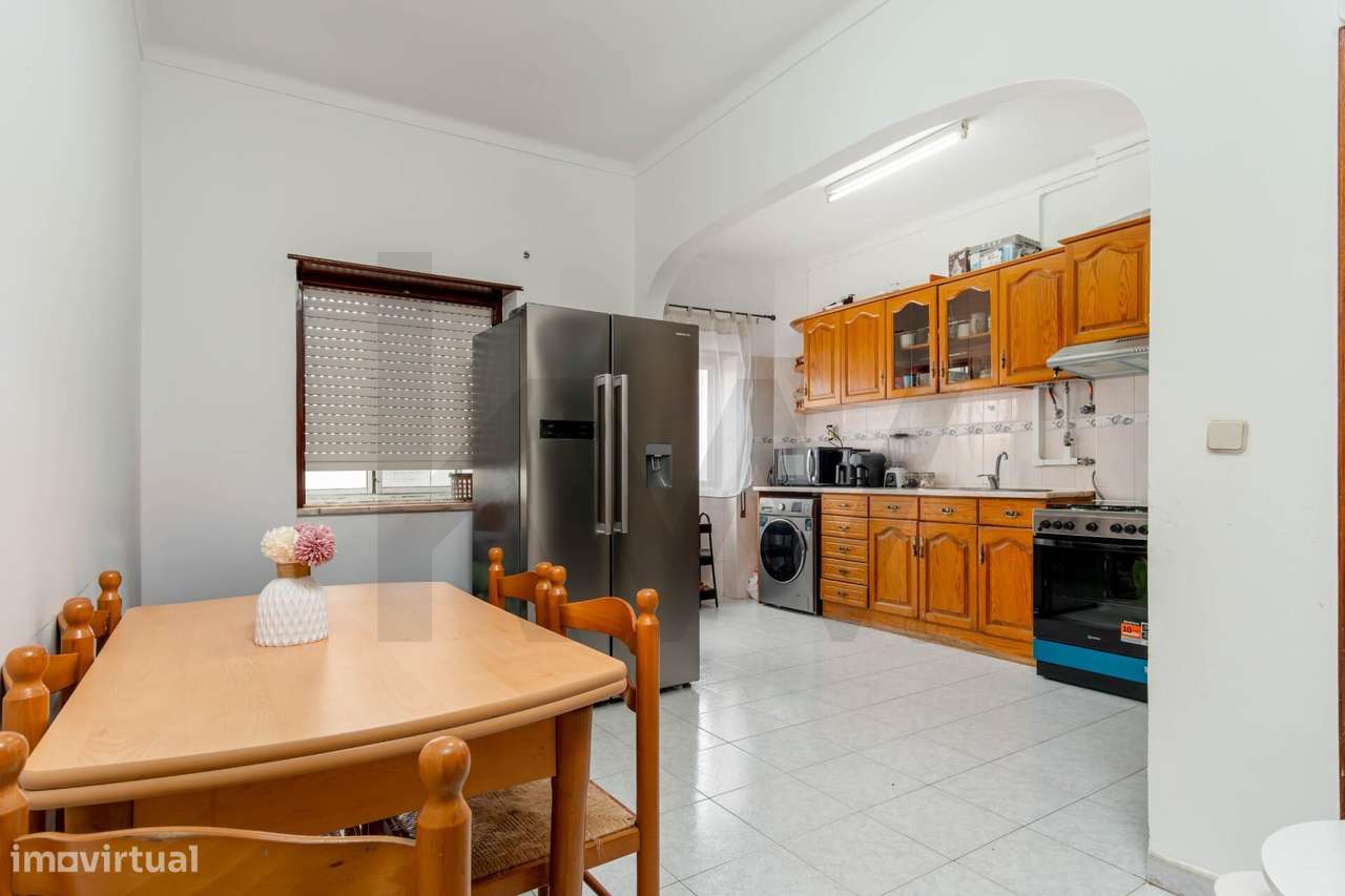 Apartamento T2 na Quinta da Lomba | Excelente Localização no Barreiro - Grande imagem: 4/25