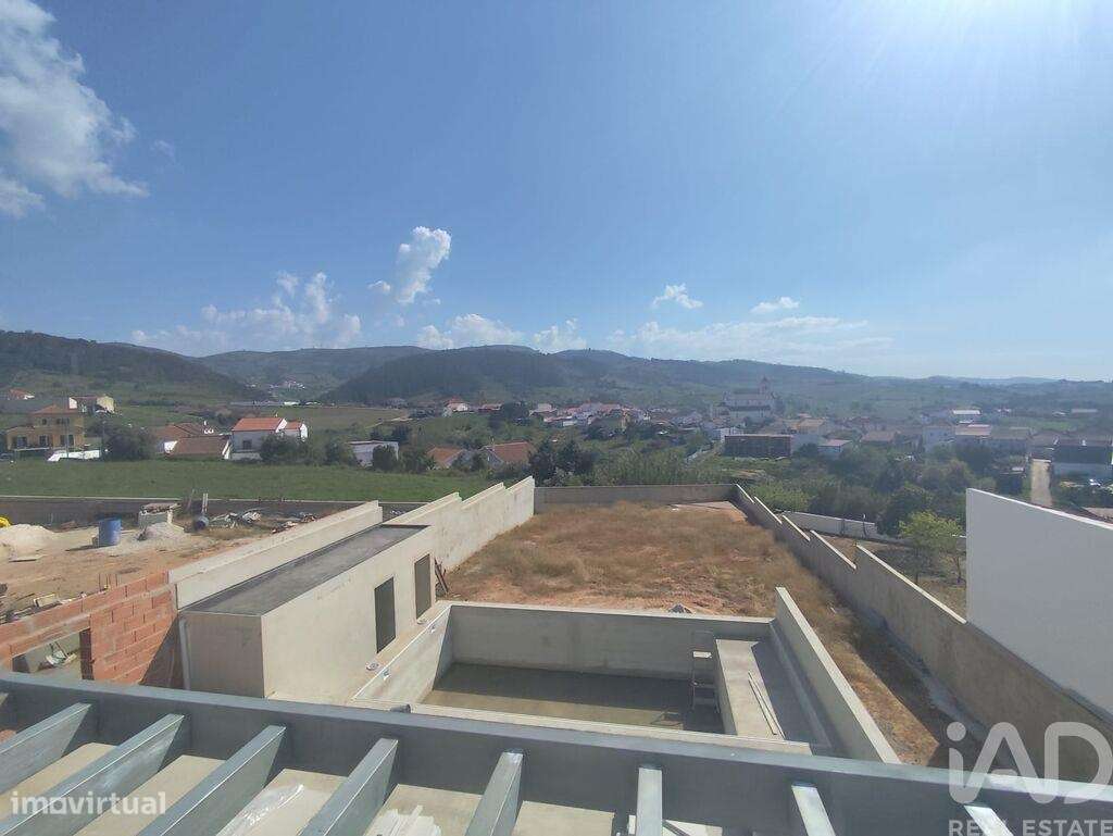 Casa / Villa T3 em Vilar de 225 m2 - Grande imagem: 2/40
