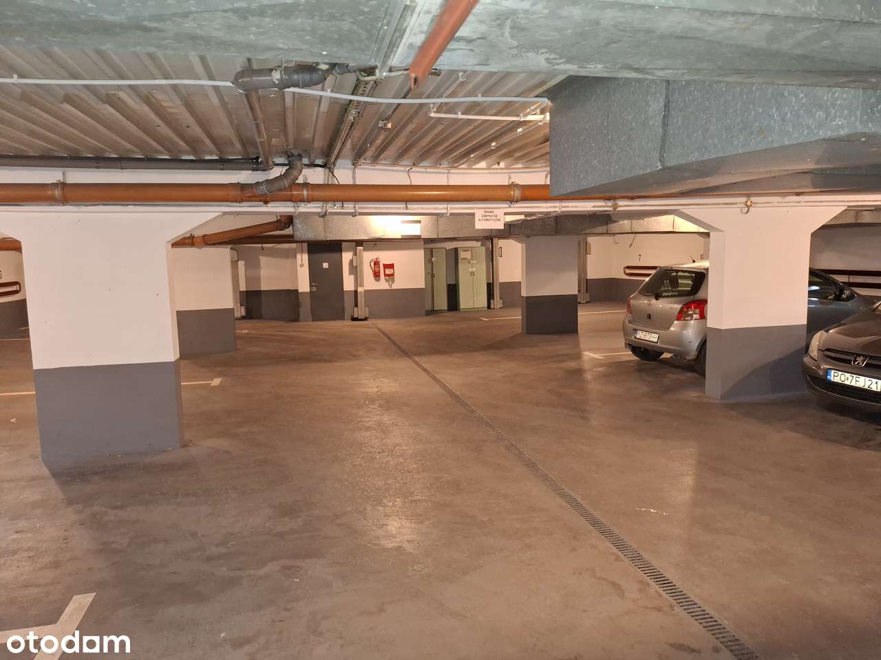 Centrum, ul. Staszica, 132,0m2  w cenie 2 miejsca w hali garażowej-16