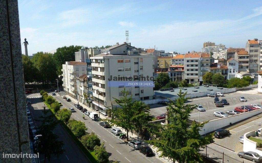 Escritório 35 m2 à  Av. da Boavista  no  Porto,  Portugal. - Grande imagem: 4/10