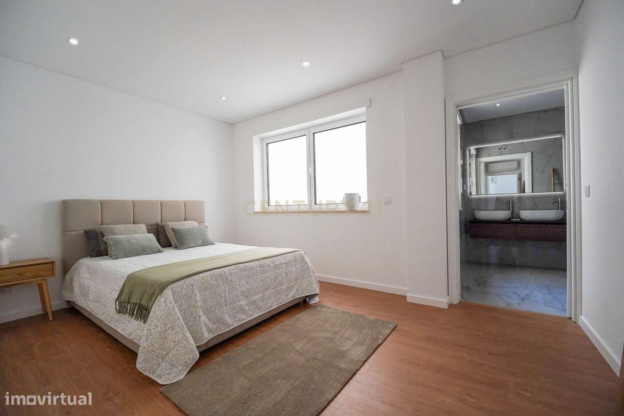Apartamento T3 frente ao mar-17