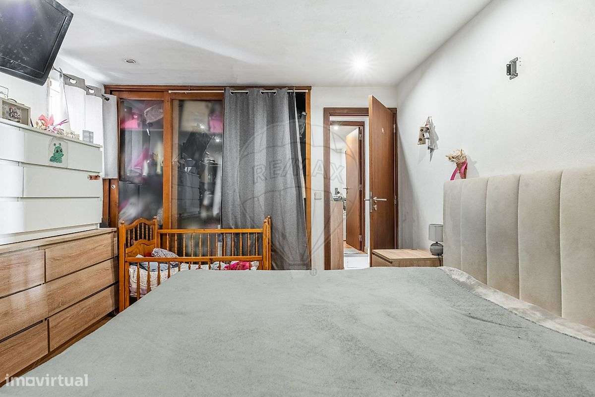 Moradia T2 para venda-9