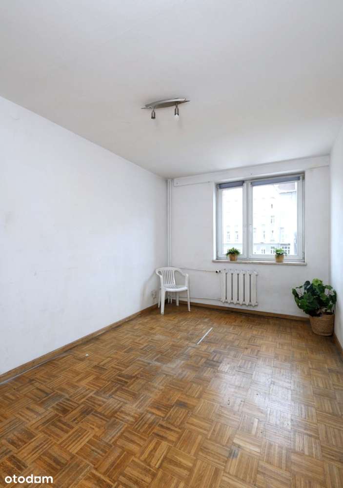 Mieszkanie 85m2 - 5 poki, budynek z 1993r - Metro-5