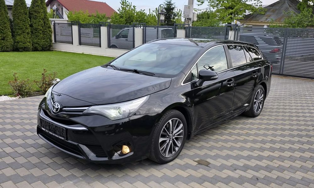 Toyota Avensis III [2009 - 2018] 2.0 D-4D Executive 2016