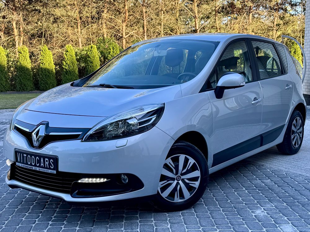 Renault Scenic III 1.6 16V Authentique 2013