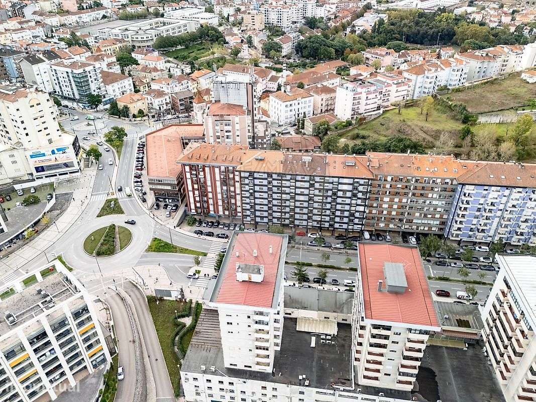 Apartamento T2 para arrendamento - Grande imagem: 2/32