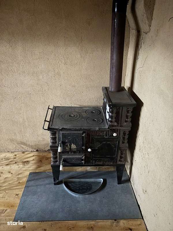 Casa cu 8,7 ha teren pe Valea Sebesului - Imagine principală: 5/18