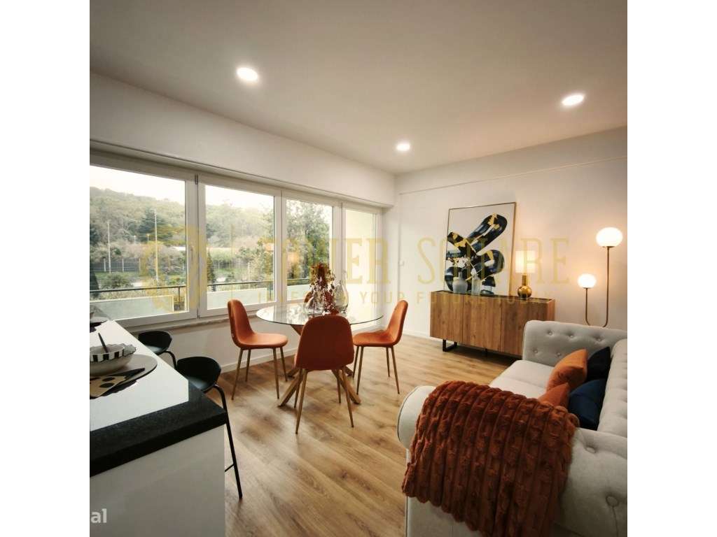 Apartamento t2 à venda na Rua António Nobre,Estrada de Benfica-1