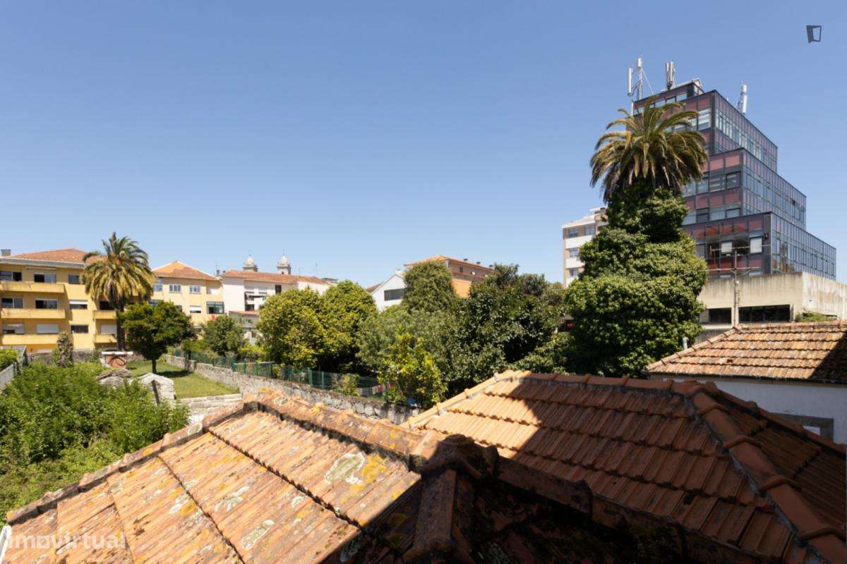 Apartamento com 2 quartos - localizado em Cedofeita Porto - Grande imagem: 4/10