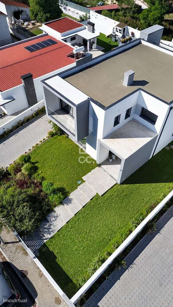 Moradia T4 Contemporânea em Mafra | Conforto, Design e Eficiência A+-4
