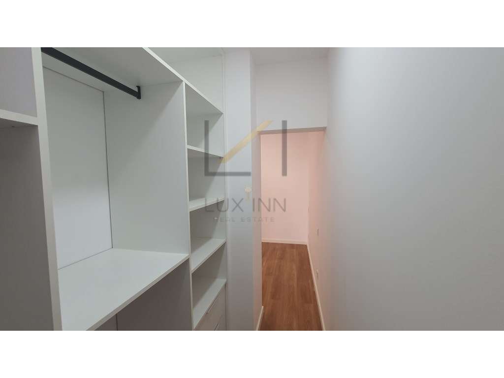 T2 Totalmente Remodelado | Conforto e Design Contemporâneo-19