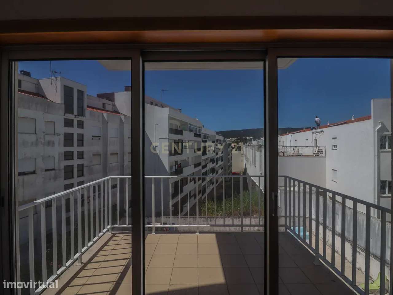 Apartamento T1 com parqueamento e vista para piscina em Buarcos – Figu - Grande imagem: 3/24