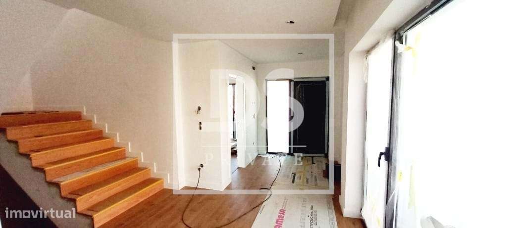 Moradia T4 de Arquitetura Moderna na Igreja Nova - Mafra com piscina e - Grande imagem: 5/60