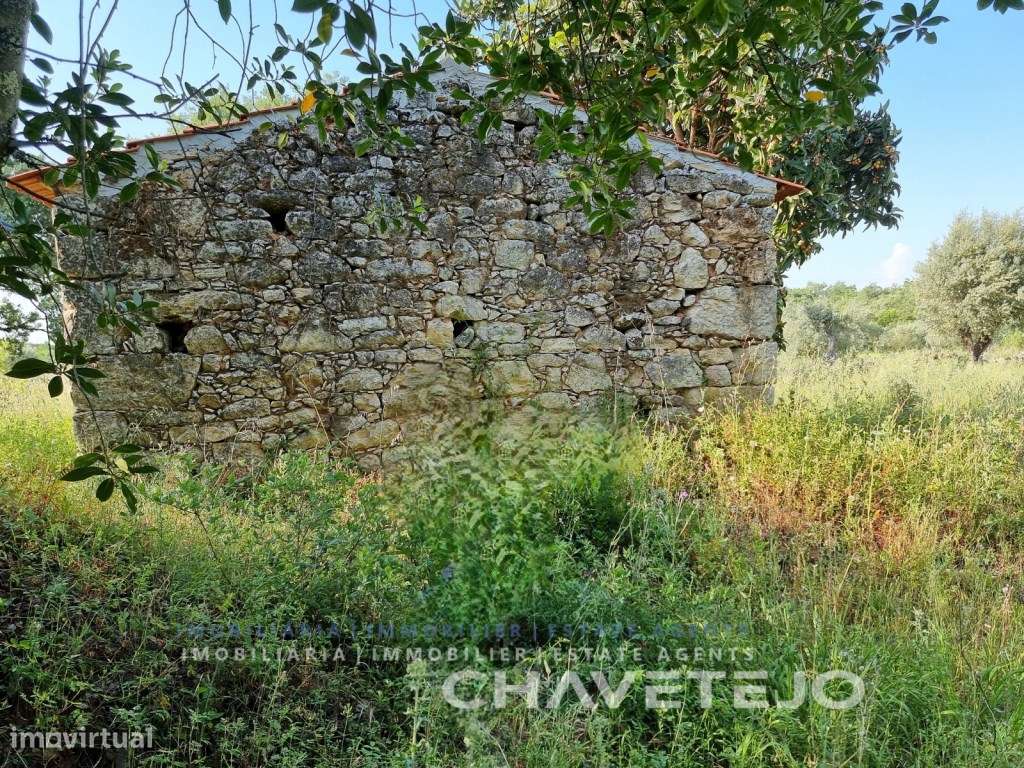 Terreno com construção rural e viabilidade de construção na pitores... - Grande imagem: 5/21
