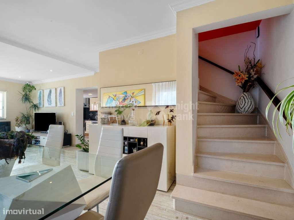 Moradia T3 com garagem e dois anexos em Manique de Baixo - Grande imagem: 5/23