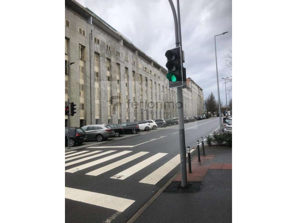 Espetacular Apartamento T1+1, para arrendar - Grande imagem: 2/17