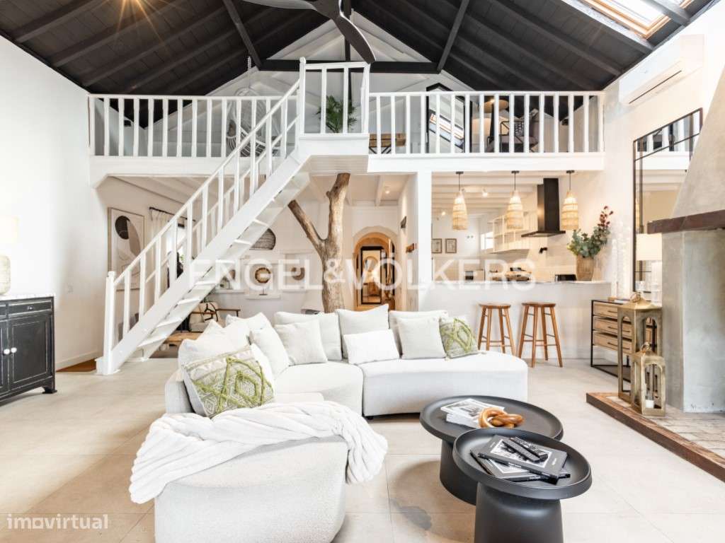 Espetacular Moradia T5 no Centro Histórico da Azambuja - Grande imagem: 4/33