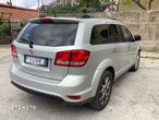 Fiat Freemont 2.0 Multijet Lounge AWD - 2