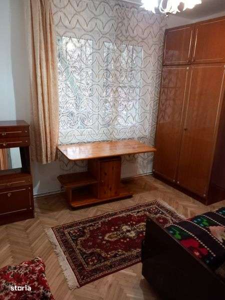 De inchiriat apartament cu 3 camere - Imagine principală: 5/6