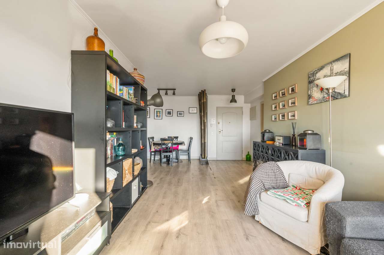 Apartamento T3, garagem e arrecadação, 4 min Metro ( Lumiar – Lisboa) - Grande imagem: 5/34