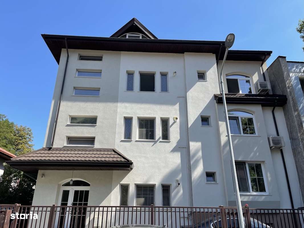 Floreasca / Casa cu 4 Apartamente / 3 locuri  Parcare / Curte / 2021-7