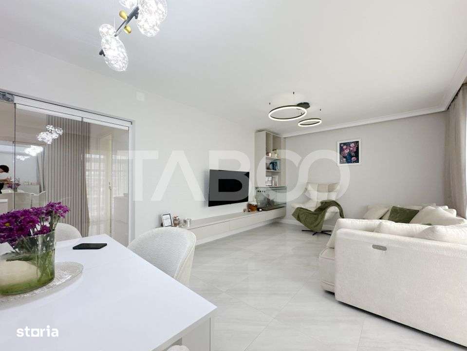 Vanzare apartament decomandat ultrafinisat + parcare cartierul Sopor - Imagine principală: 2/12