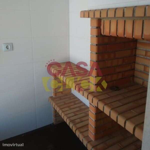 Apartamento T2 Venda em Tomar (São João Baptista) e Santa Maria dos Ol - Grande imagem: 4/17