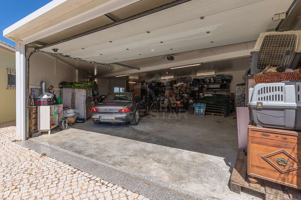 Moradia T4 na Guia -  Charme Algarvio com Total Privacidade - Piscina-37