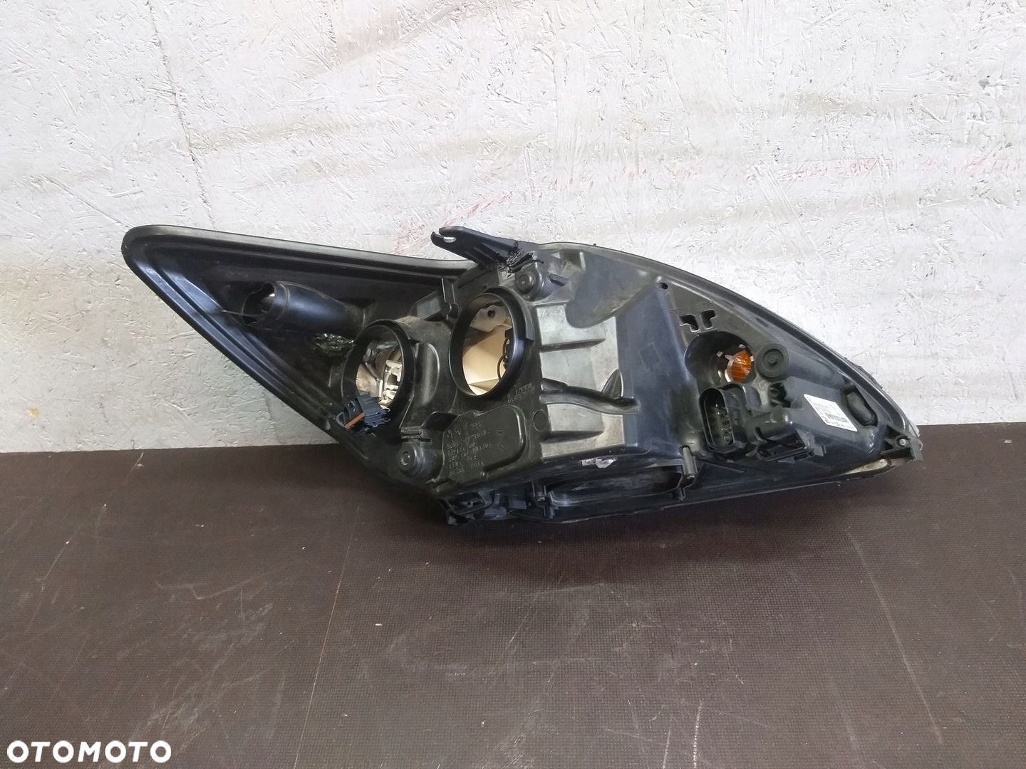 LAMPA PRZÓD LEWA FORD FOCUS MK2 LIFT 08- - 2