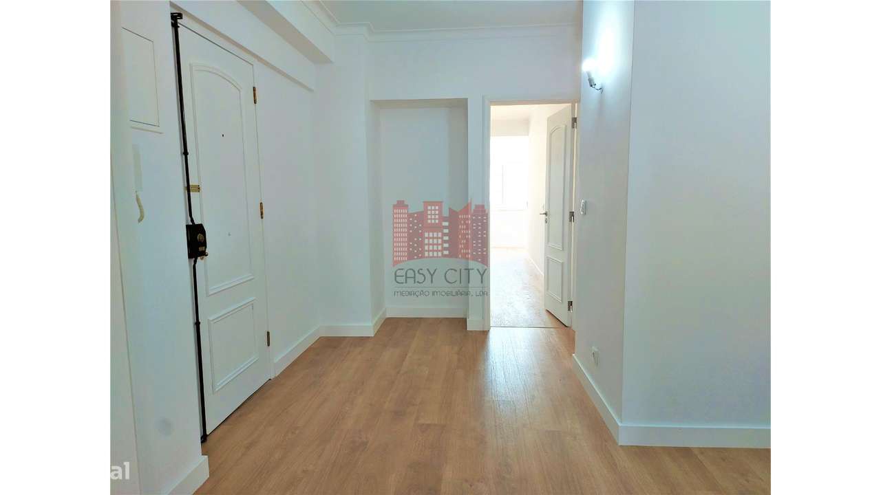 Apartamento T3 em Laranjeiras-28