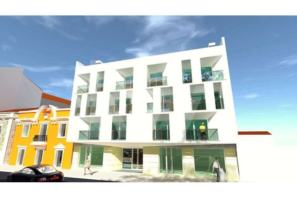 Loja e espaço de garagem, em zona privilegiada da cidade de Santarém - Grande imagem: 5/6