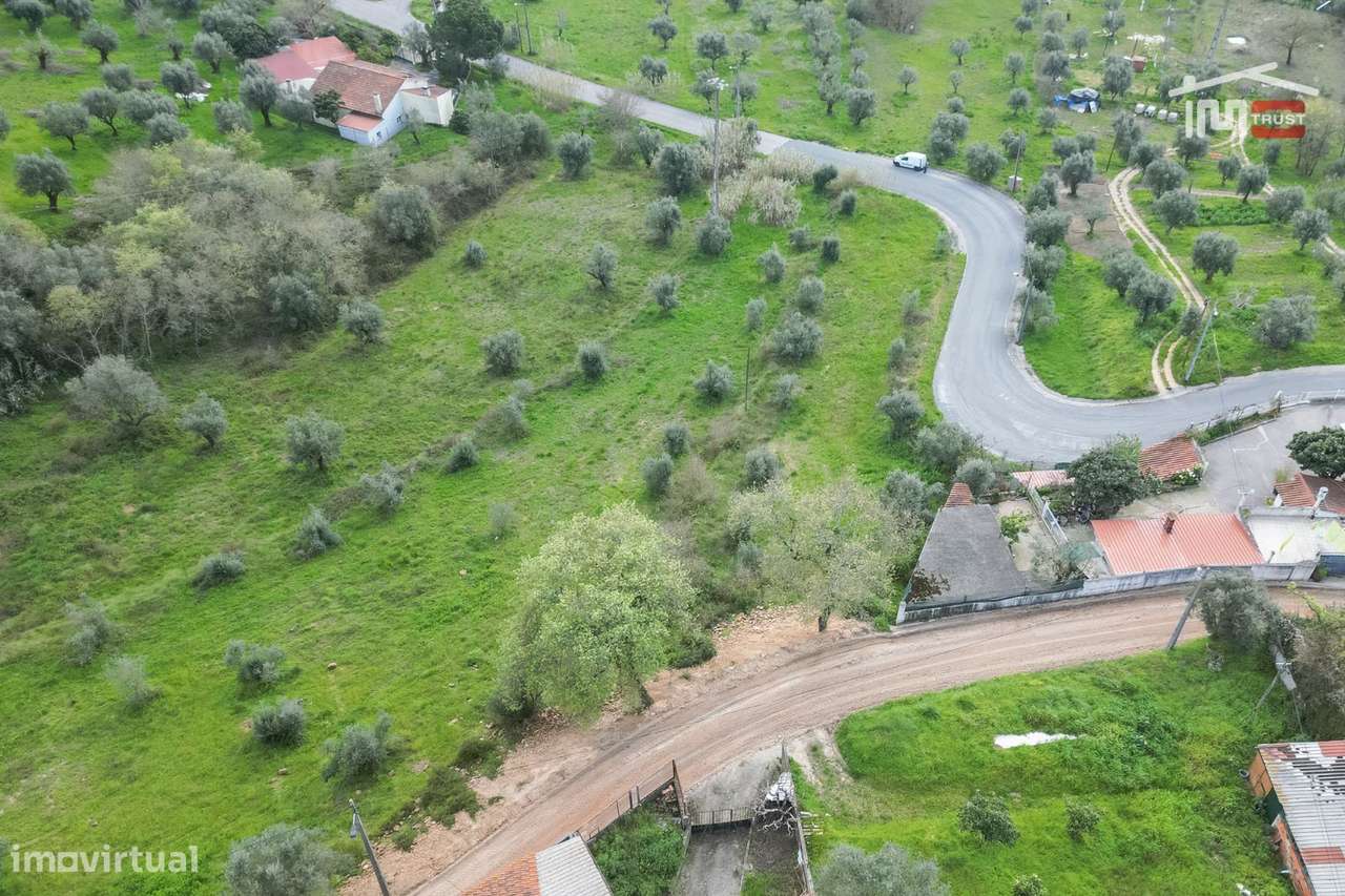 Terreno para moradia com projeto aprovado, situado em Alburitel, Ourém - Grande imagem: 3/12