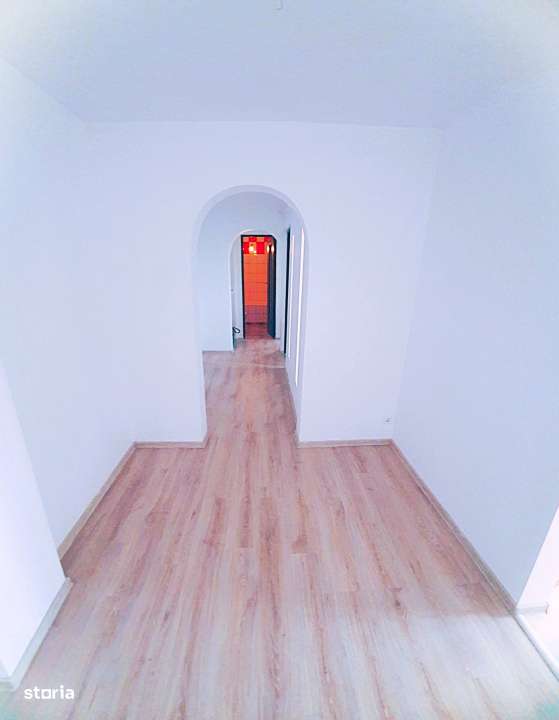 APARTAMENT 3 CAMERE RENOVAT, FINISAT, LIBER PENTRU MUTAT-0