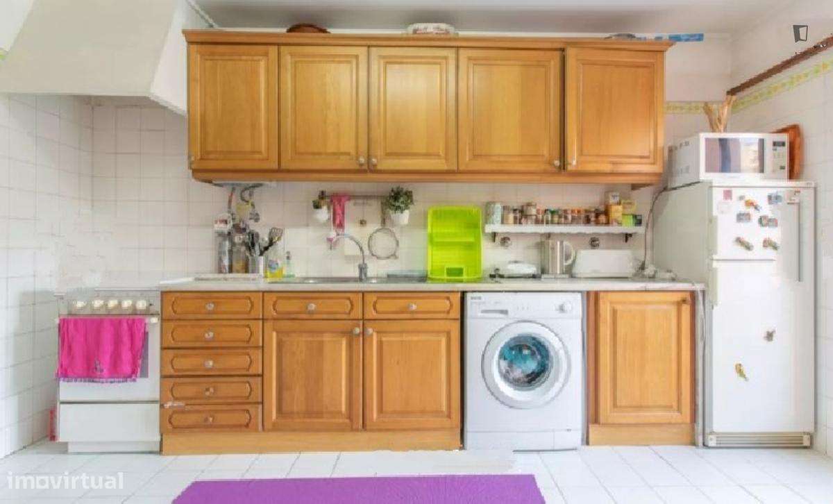 Quarto - localizado em Carcavelos Lisbon - Grande imagem: 4/15