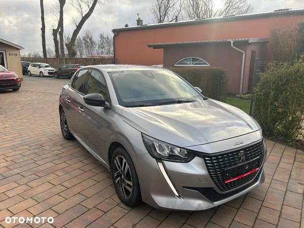 Peugeot 208 PureTech 100 Allure - 16