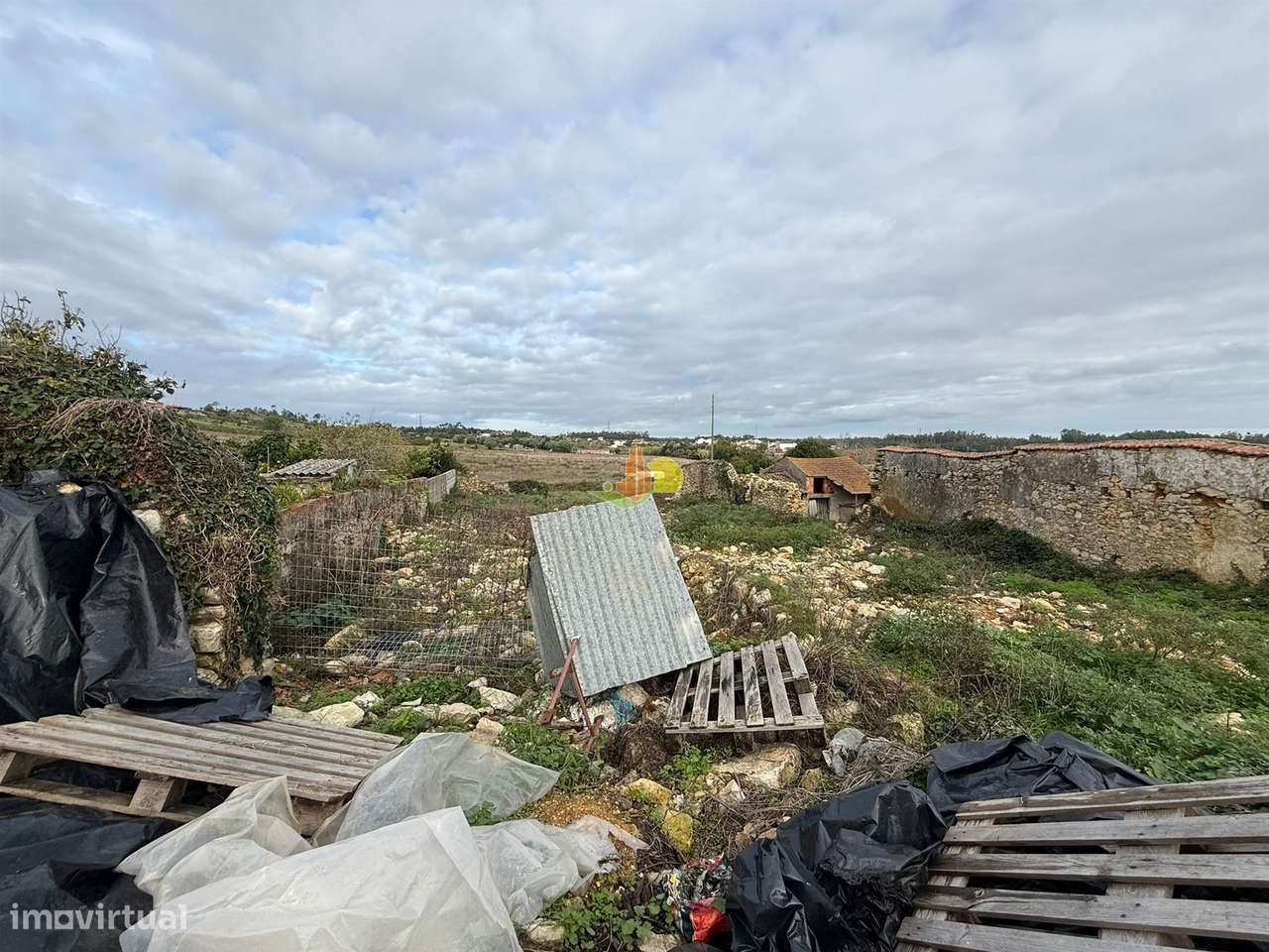 Terreno com 347m2 - Grande imagem: 4/8