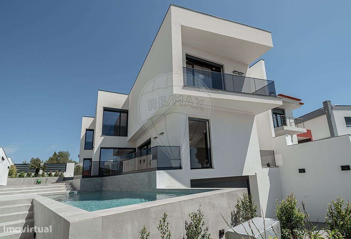 Moradia T4 para venda-17