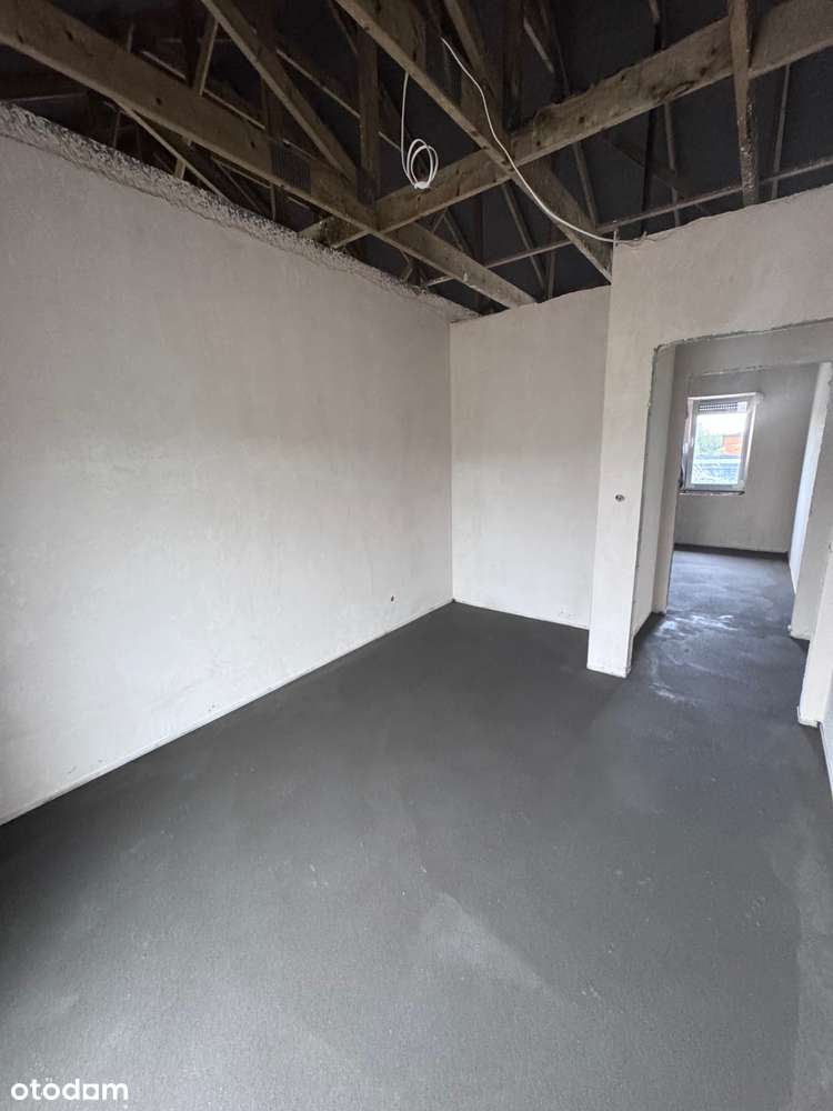 Parterowy nowoczesny z pompą ciepła-11