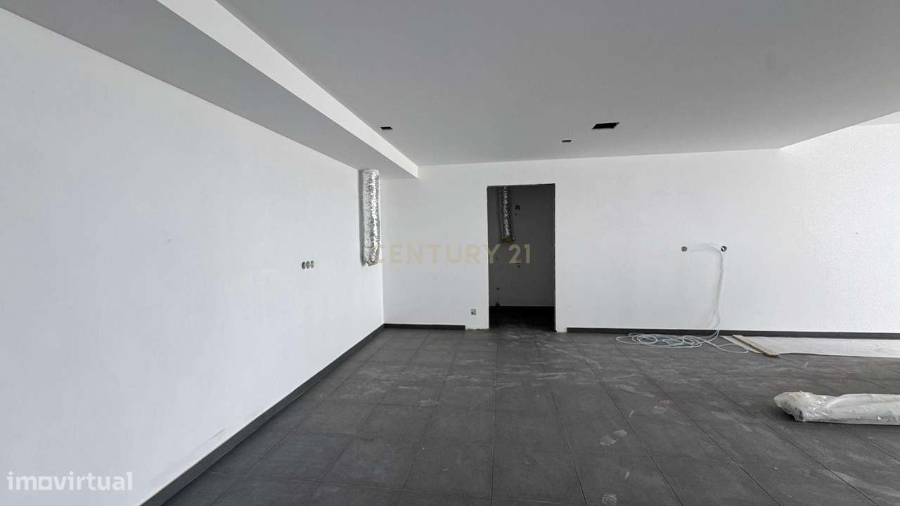 Construção NOVA Moradia T3 no Sabugo em Almargem do Bispo - Em Fase Fi - Grande imagem: 4/18