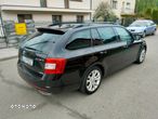 Skoda Octavia Combi 2.0 TDI RS - 3