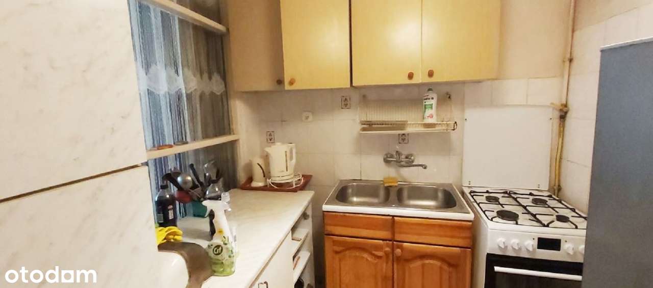 Dwupokojowe mieszkanie z balkonem w centrum-9