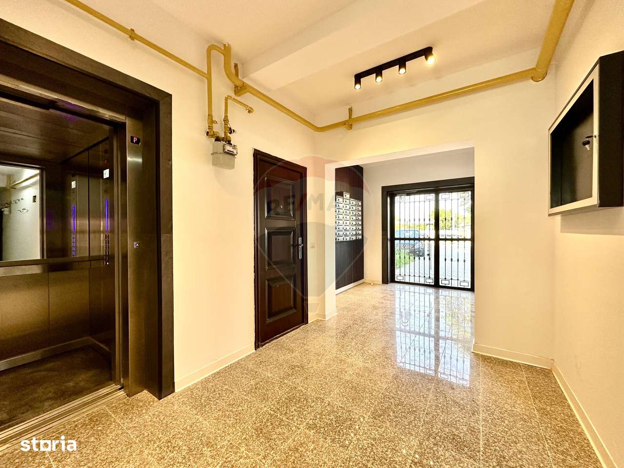 Apartament cu 2 camere Comisia Centrala - Imagine principală: 5/20