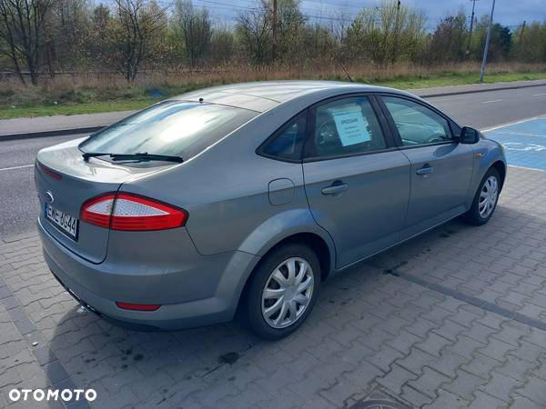 Ford Mondeo 2.0 Gold X - 9